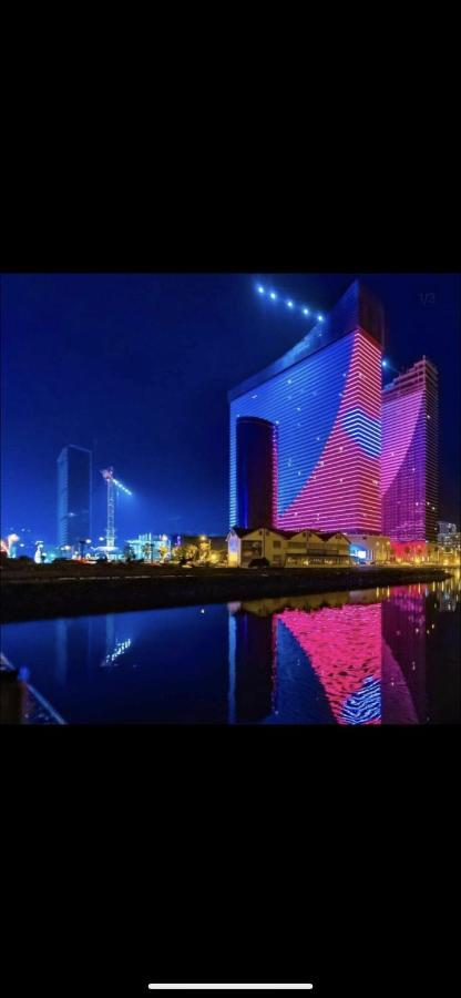 باتومي Panorama Aparthotel Orbi City المظهر الخارجي الصورة