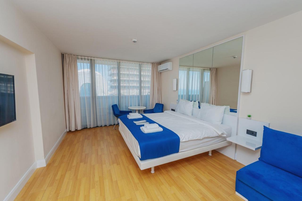 باتومي Panorama Aparthotel Orbi City المظهر الخارجي الصورة